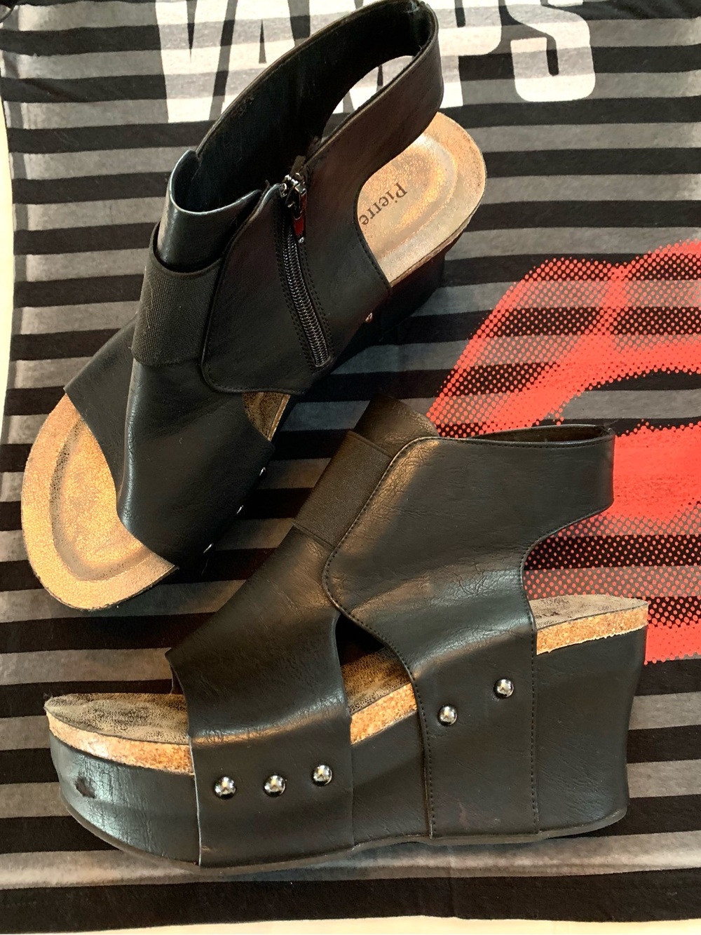 Pierre Dumas Black Studded Wedge Platform Peep Toe Sandals- 11